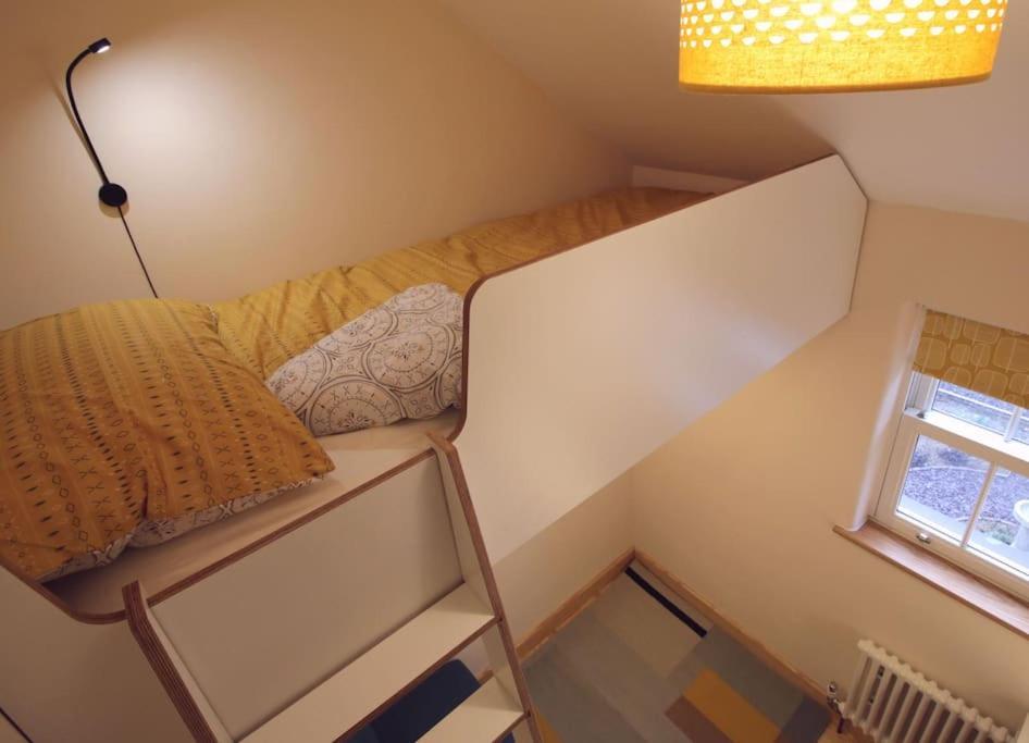 Riverside Cottage Walking Distance Into 카나번 외부 사진